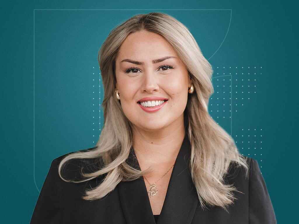 Mitarbeiter Portrait Regina Rack